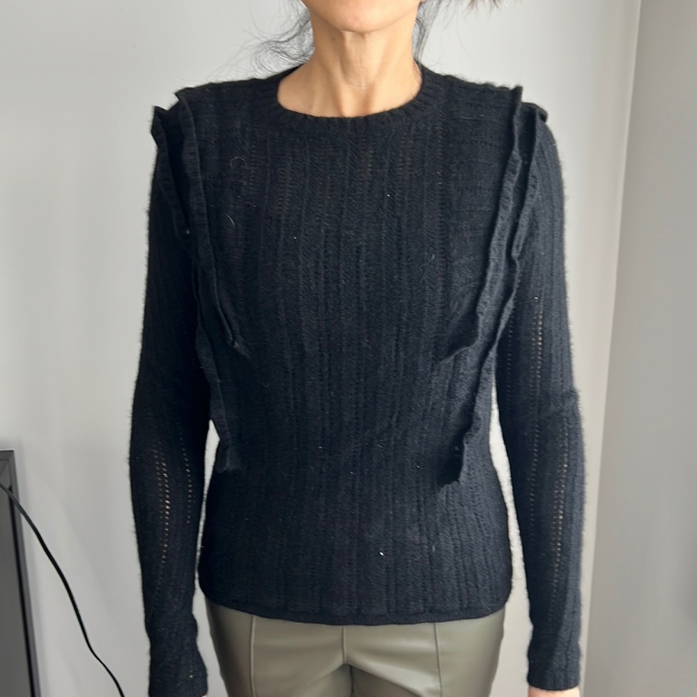 Black cashmere ruffle sweater